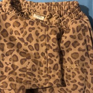 Comfit Women's Boot Cut Leopard Print Pants - Brown
